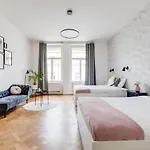 Cool & Charming In Center - Lub5 Apartment