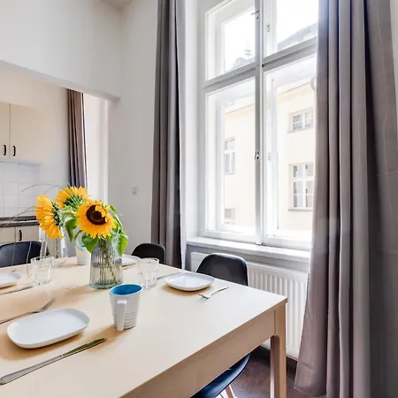 Cool & Charming In Center - Lub5 Apartamento *